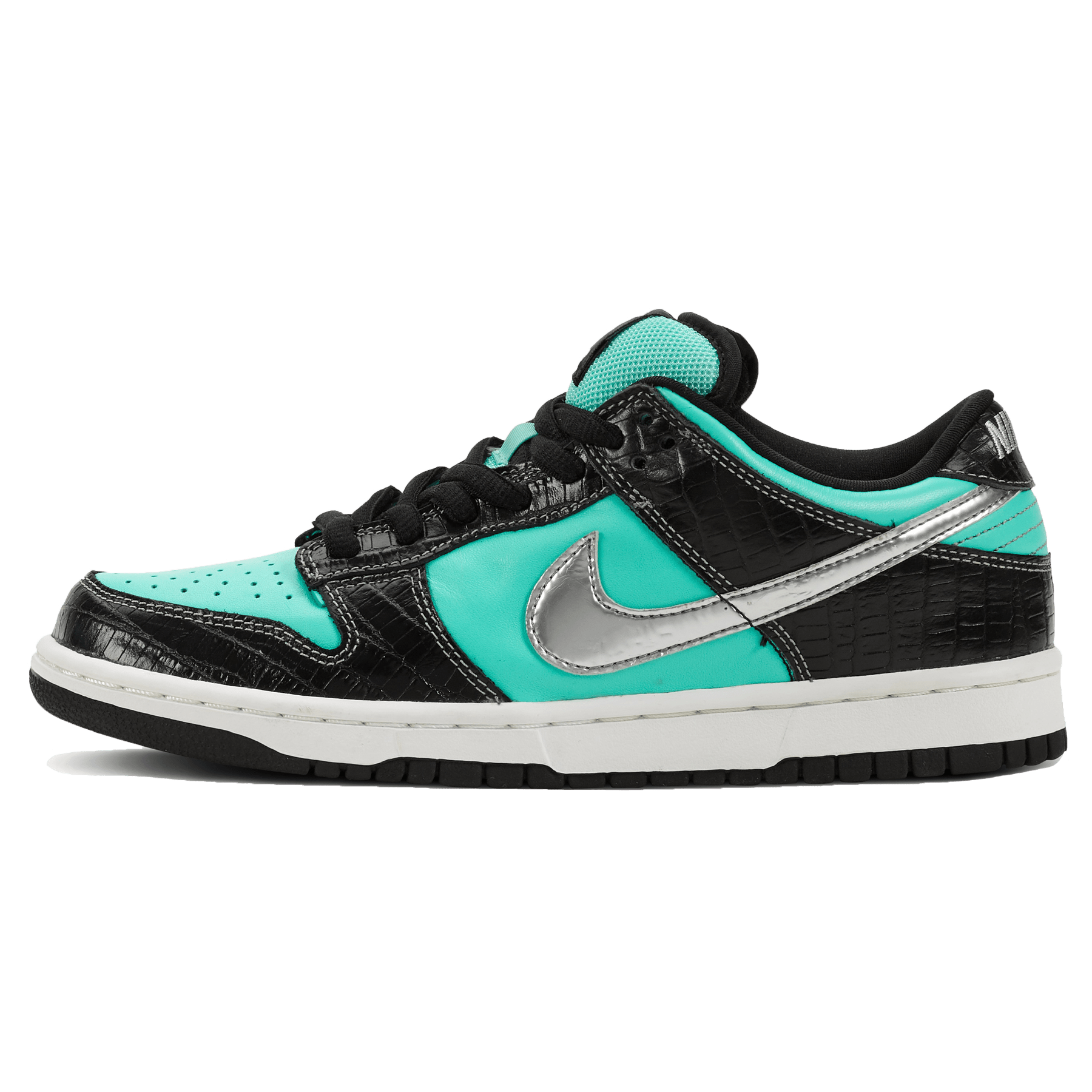 Diamond Supply Co. x Nike Dunk Low Pro SB 'Tiffany' — UK 3 | EU 35.5 | US 3.5 — Front View
