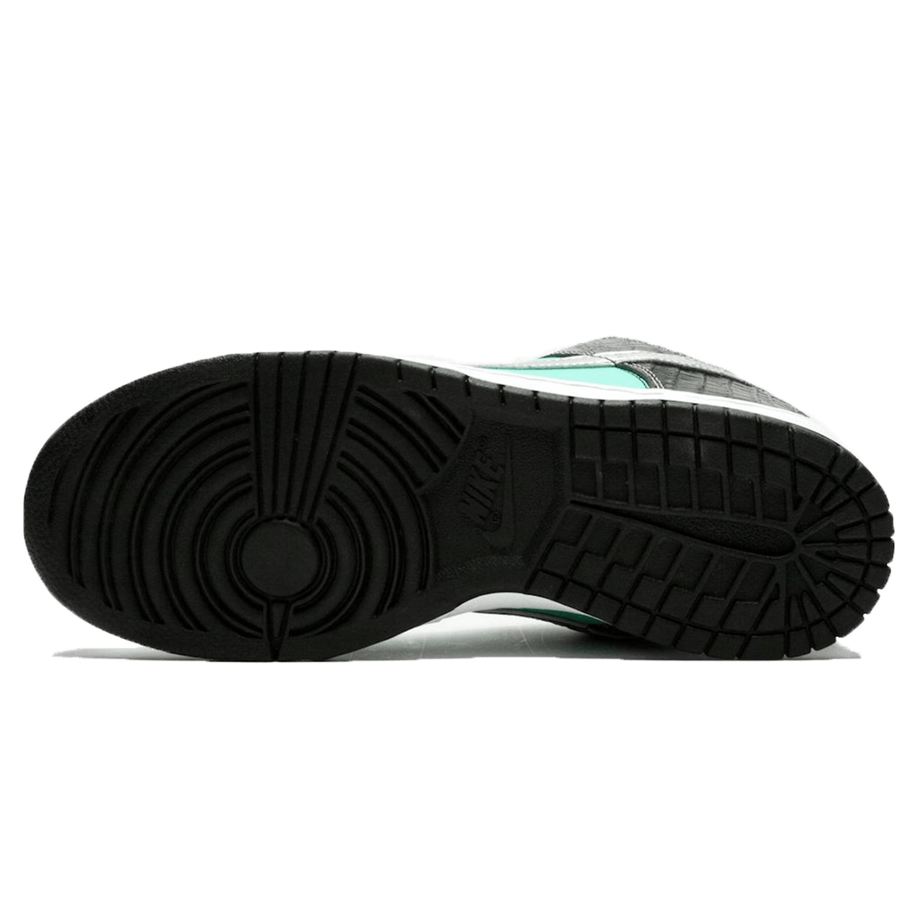 Diamond Supply Co. x Nike Dunk Low Pro SB 'Tiffany' — UK 3 | EU 35.5 | US 3.5 — Top View