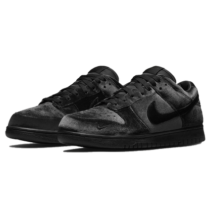 Dover Street Market x Nike Dunk Low 'Black Velvet' — UK 3 | EU 35.5 | US 3.5 — Side View
