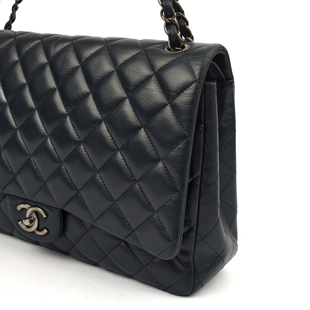 Chanel Shoulder Bag Classic - Maxi in Navy, Lambskin Leather — Alternate View 9
