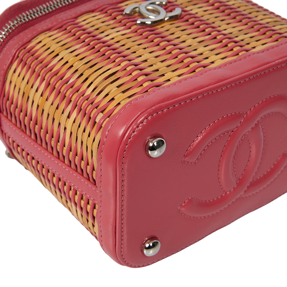Chanel Vanity - Small in Pink, Leather — Alternate View 13