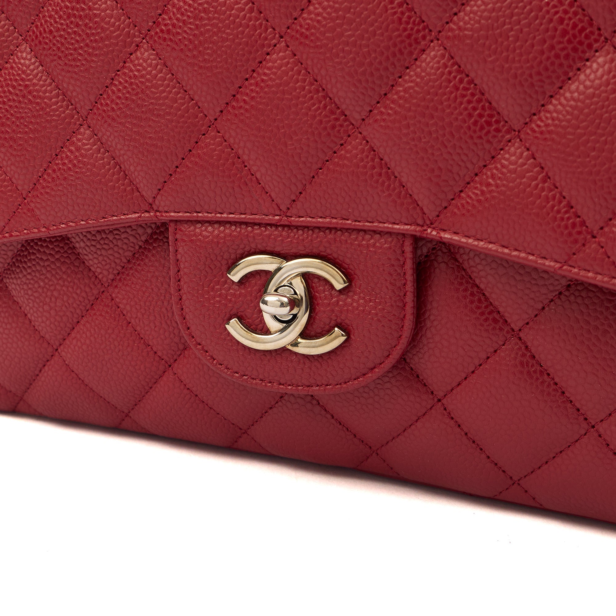 Chanel Shoulder Bag Classic Single Flap - Jumbo in Red, Caviar Leather — Alternate View 18