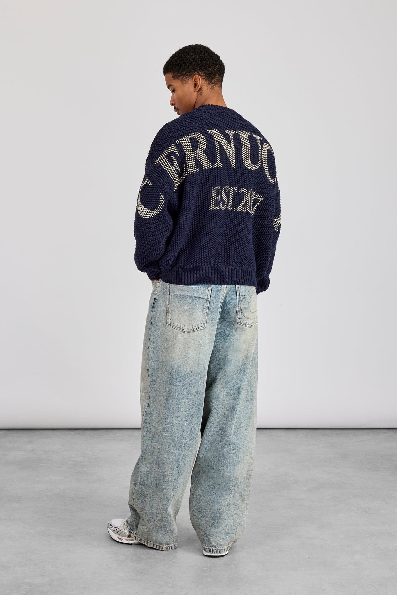 Cernucci Textured Knit Printed Sweatshirt - Navy Blue — S — Top View