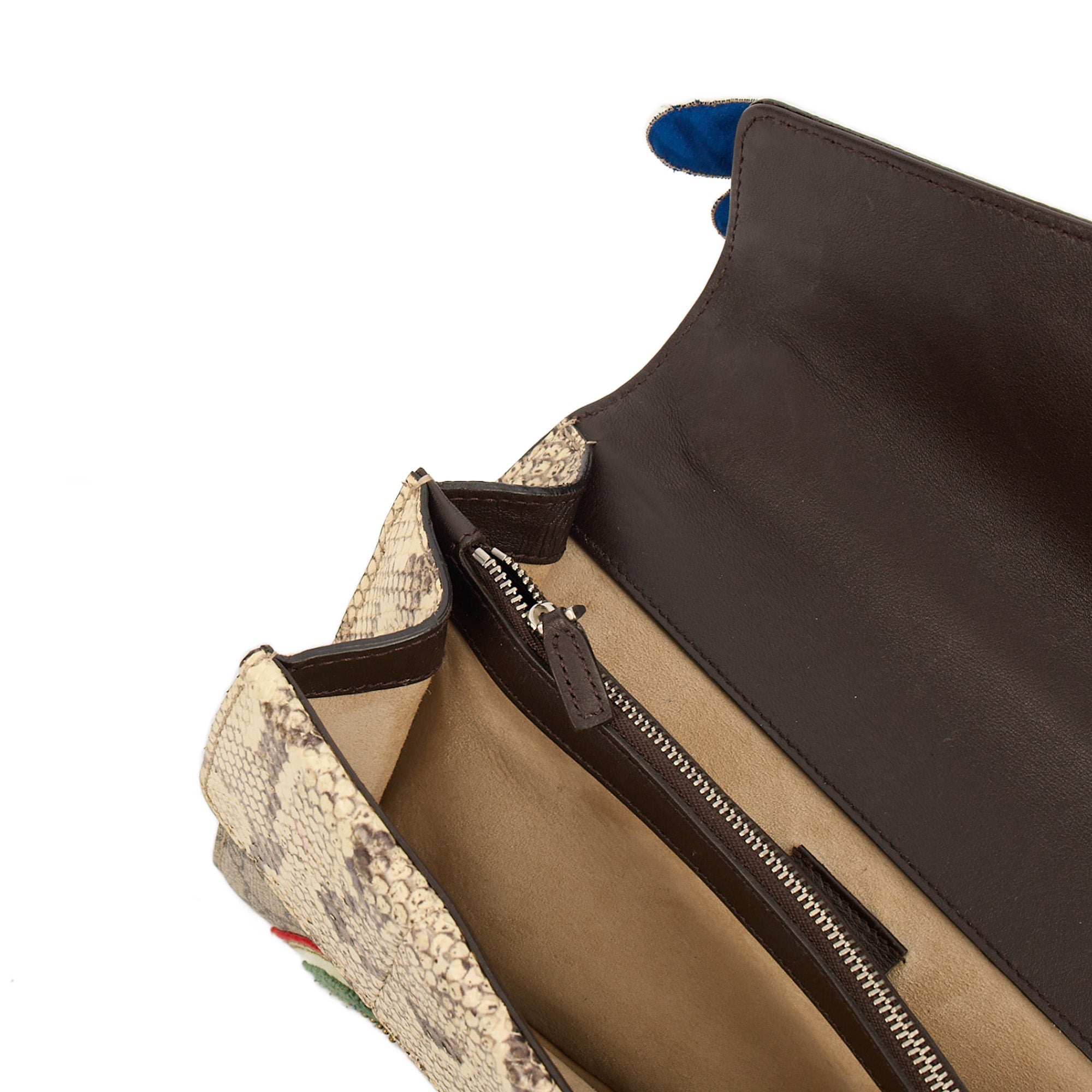 Gucci Shoulder Bag Dionysus - Small in GG Supreme Canvas — Alternate View 7