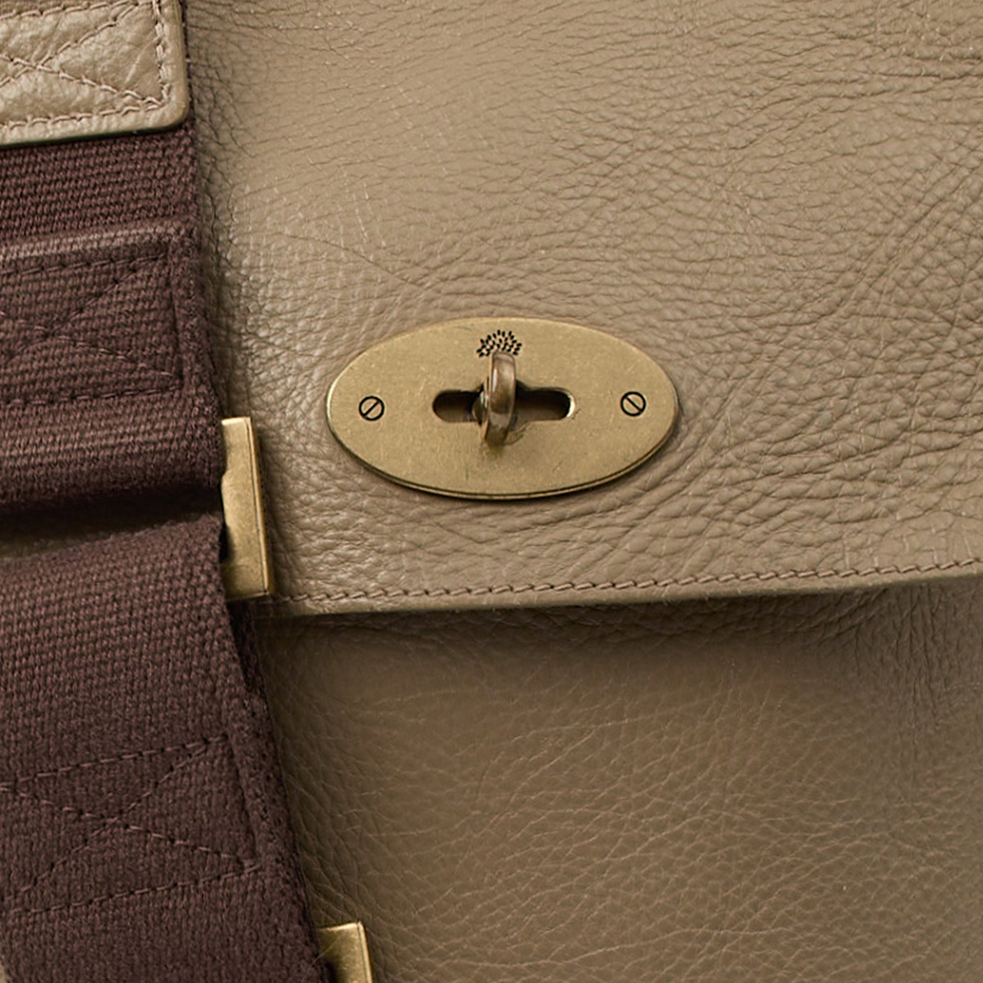 Mulberry Cross Body Antony in Dark Olive, Calfskin Leather — Side View