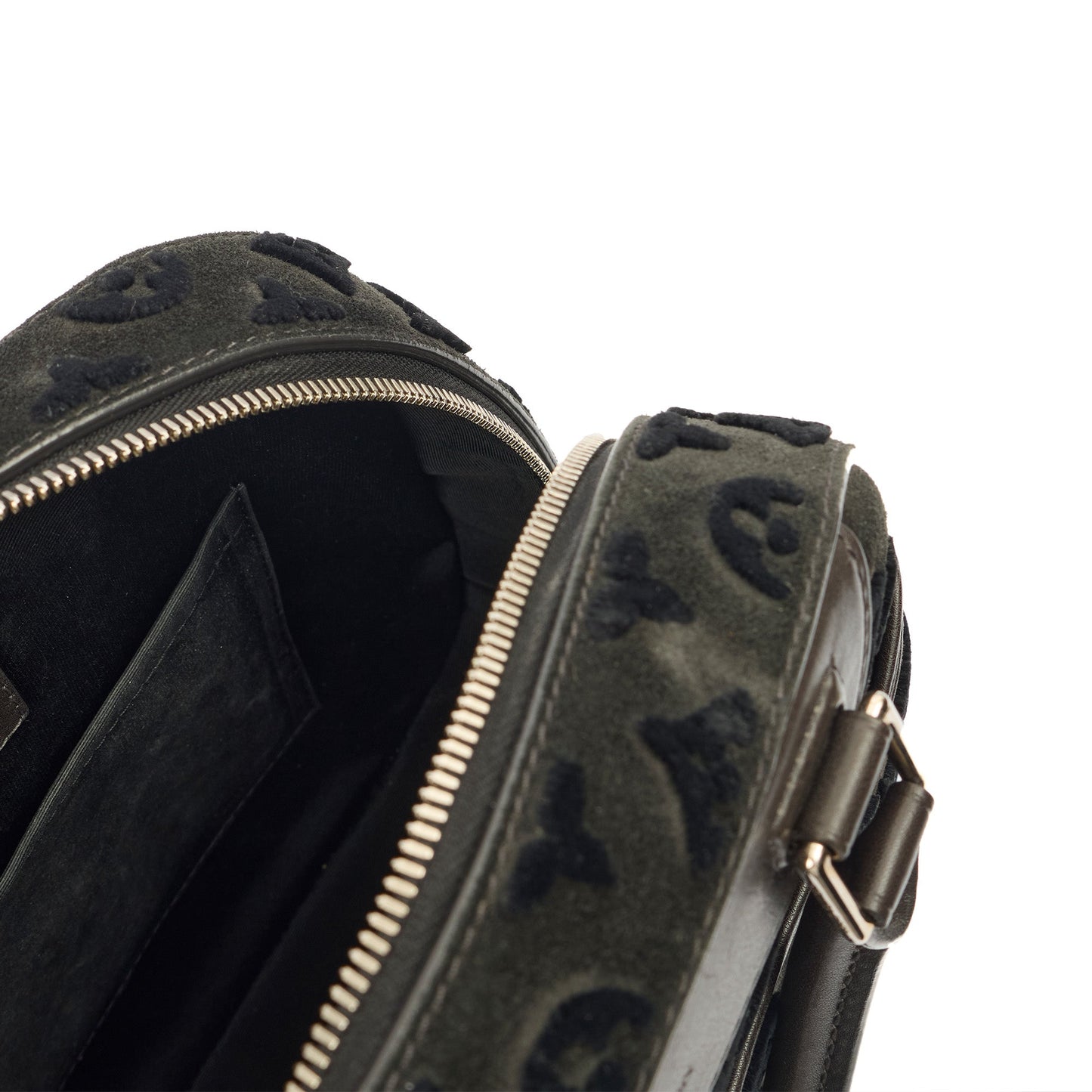Louis Vuitton Tote Deauville in Black, Canvas — Alternate View 17