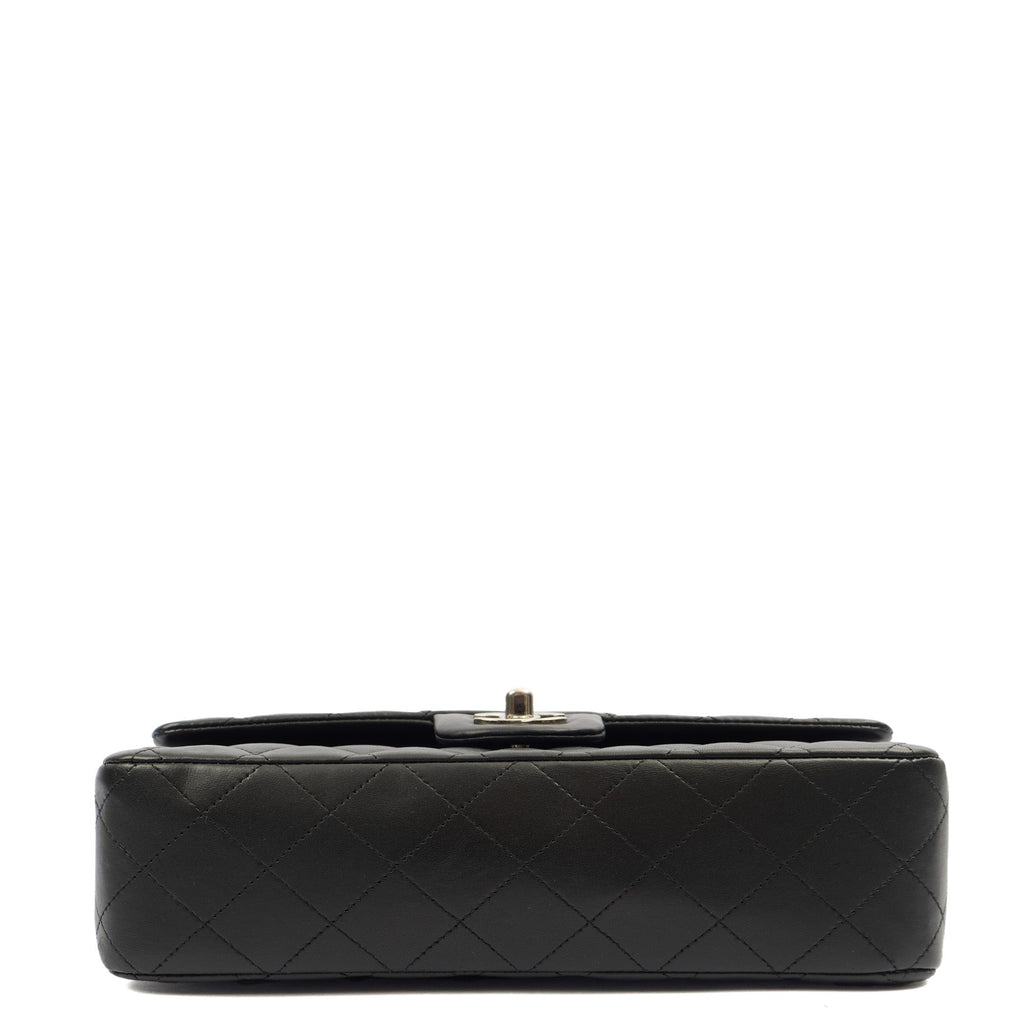 Chanel Shoulder Bag Classic Double Flap - Medium in Black, Lambskin Leather — Detail View