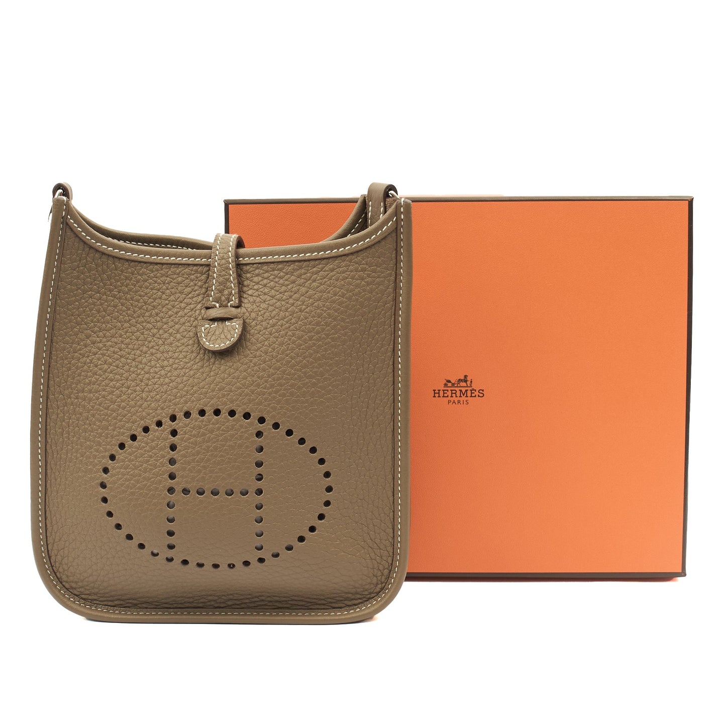 Hermes Evelyne 16 in Etoupe, Clemence Leather — Alternate View 17