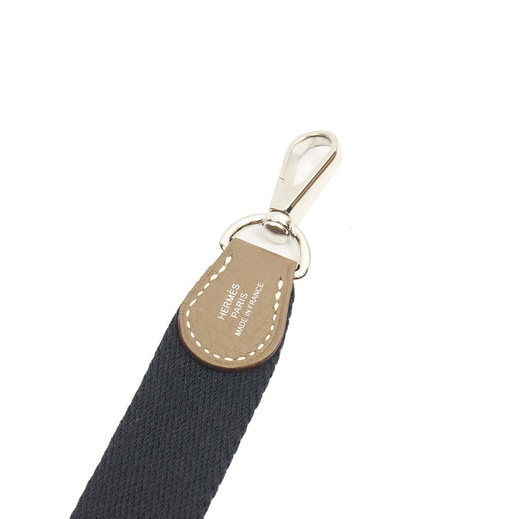 Hermes Evelyne 16 in Etoupe, Clemence Leather — Alternate View 21