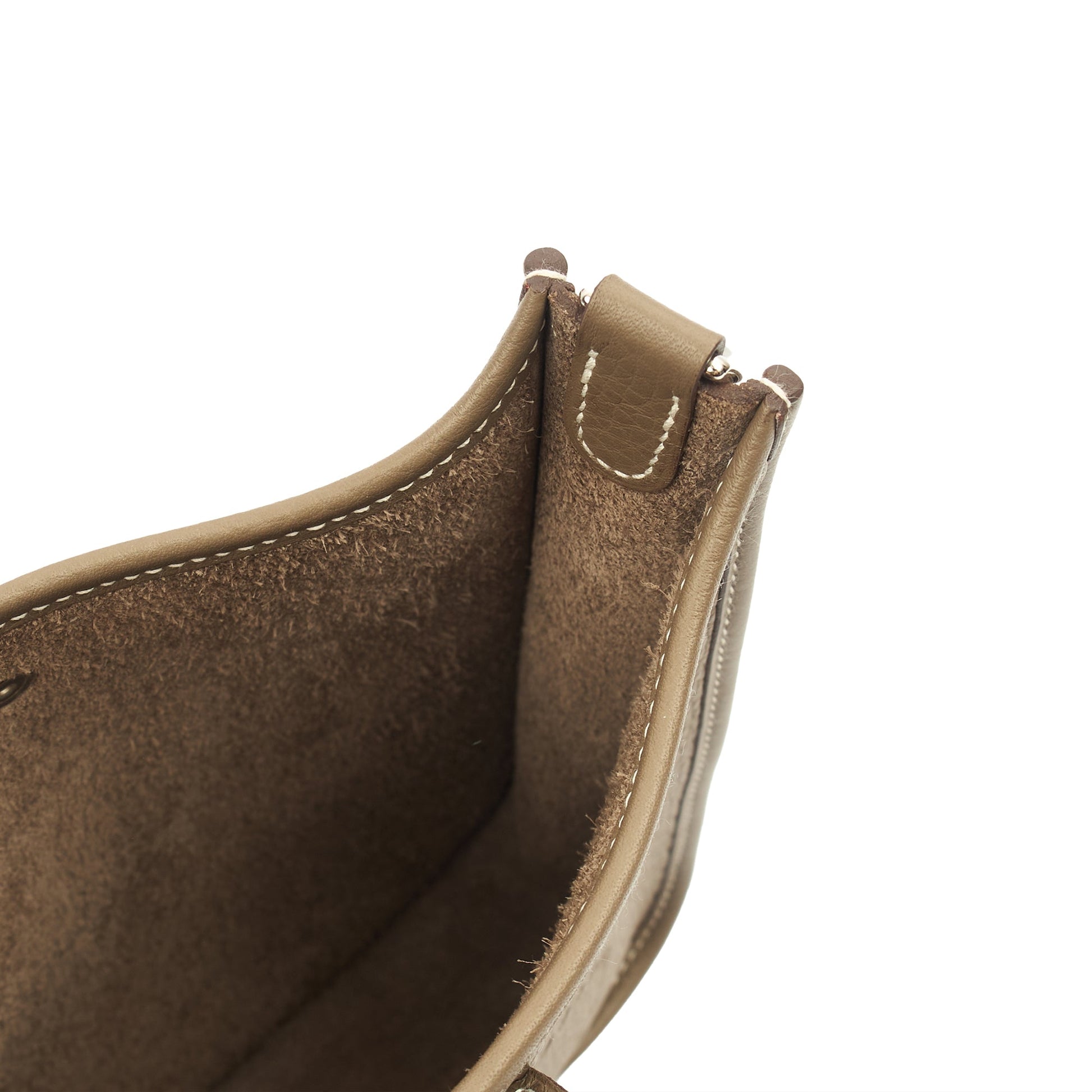 Hermes Evelyne 16 in Etoupe, Clemence Leather — Alternate View 22