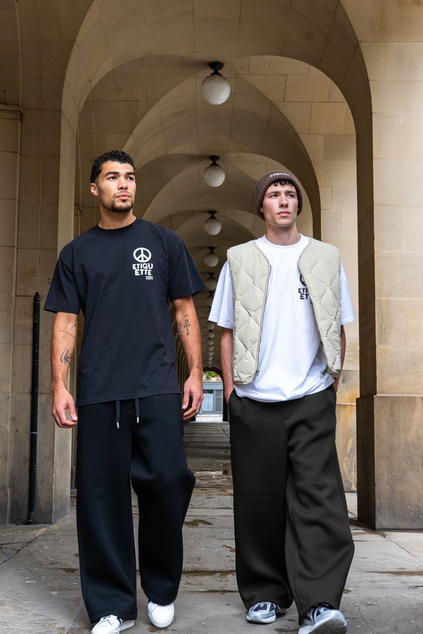 Etiquette PEACE TEE 'BLACK' — Faded Black — Size S — Back View