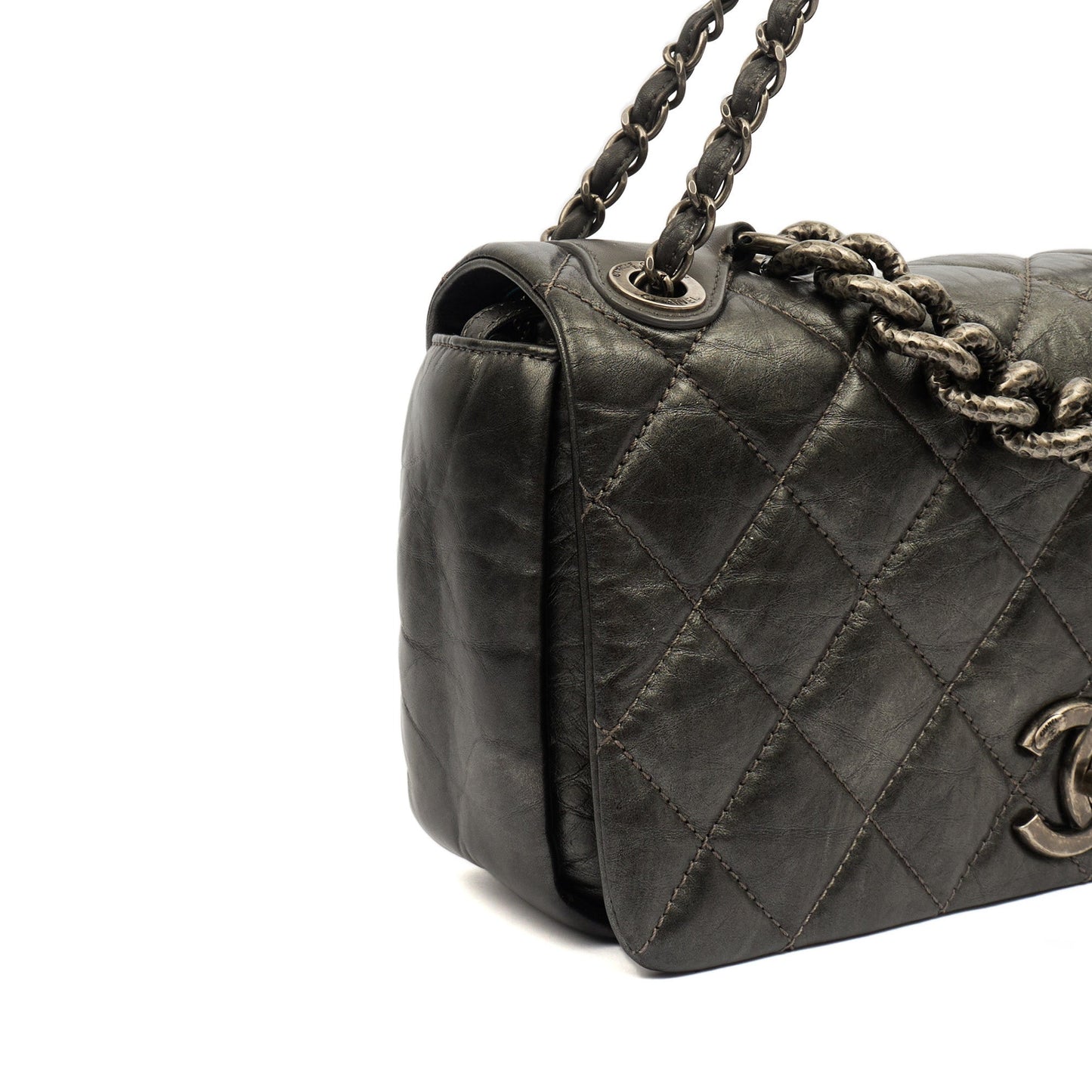 Chanel Shoulder Bag Chain Flap Bag in Metallic, Crinkled Calfskin Leather — Alternate View 17