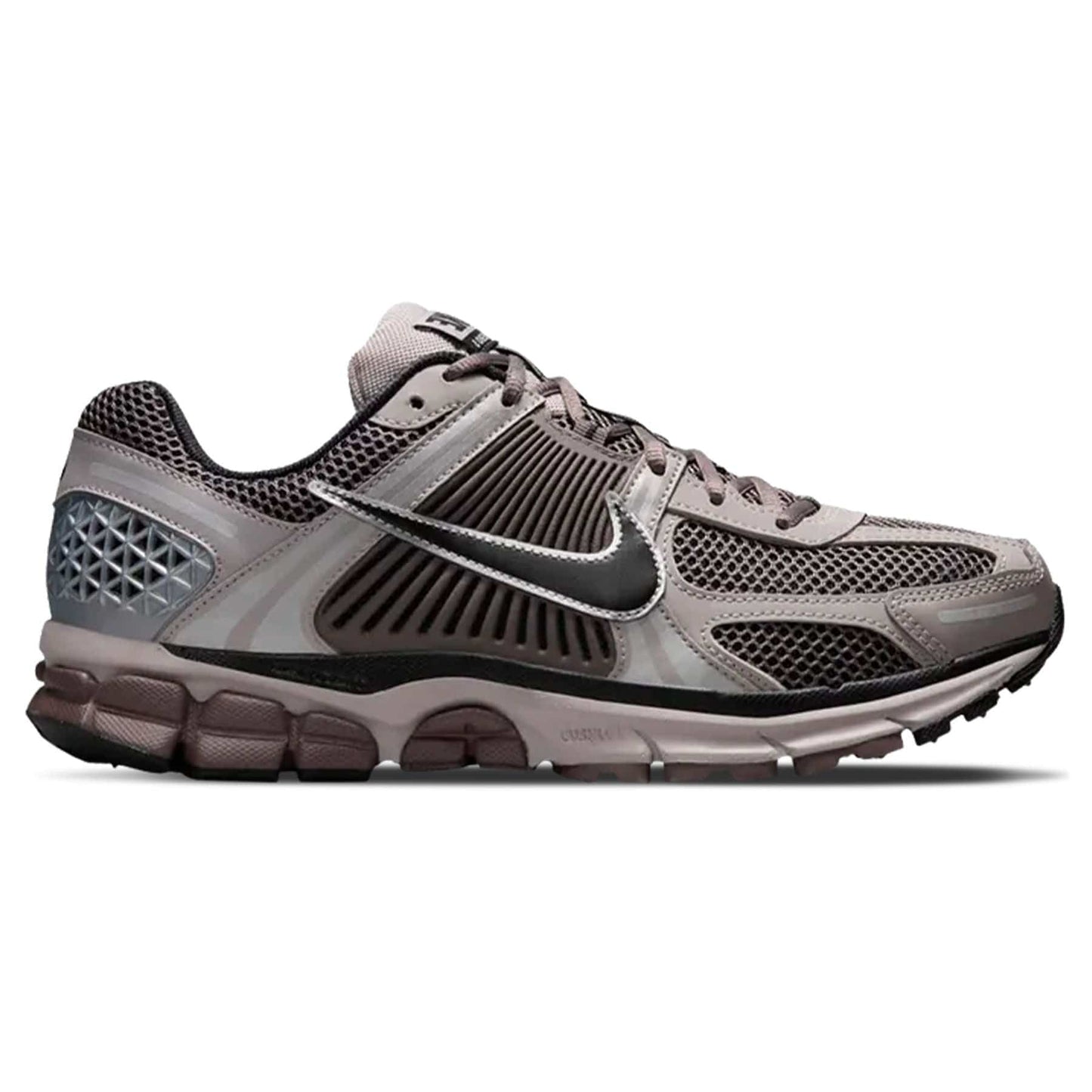Nike Air Zoom Vomero 5 'Dark Violet Ore' — UK 3 | EU 35.5 | US 3.5 — Side View