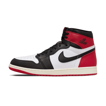 Air Jordan 1 Retro High OG GS 'Black Toe Reimagined' — UK 13.5 | EU 32 | US 1Y — Front View