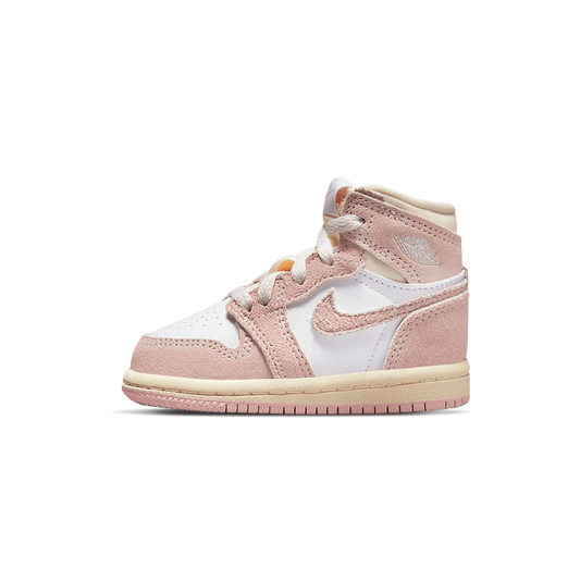 Air Jordan 1 Retro High OG TD 'Washed Pink' — UK 0C | EU 15 | US 0C — Front View