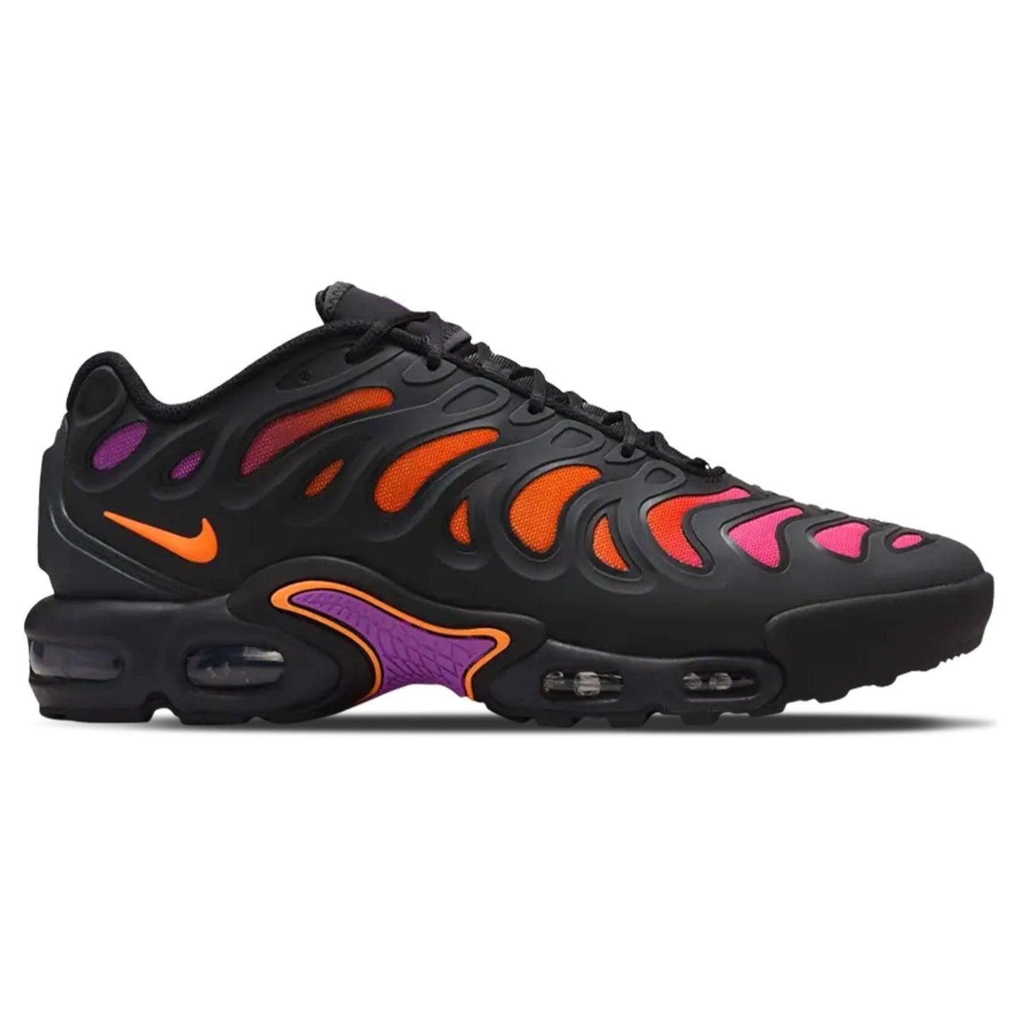 Nike Air Max Plus Drift 'Black Vivid Purple Total Orange' — UK 3 | EU 35.5 | US 3.5 — Side View