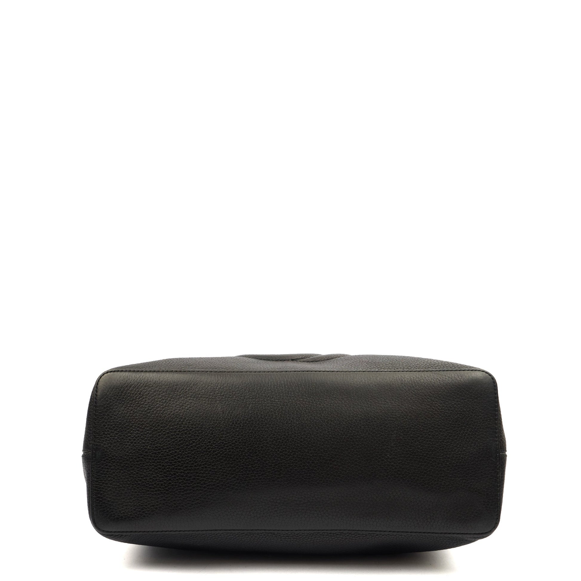 Gucci Shoulder Bag Soho Hobo in Black, Leather — Detail View