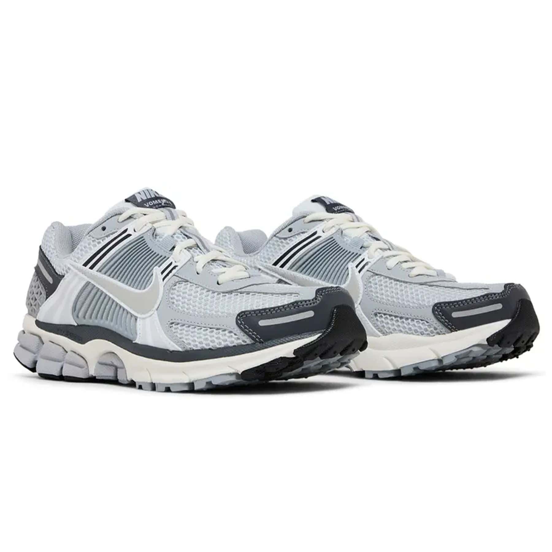 Nike Air Zoom Vomero 5 Wmns 'Wolf Grey Cool Grey' — UK 2.5 | EU 35.5 | US 5 — Back View