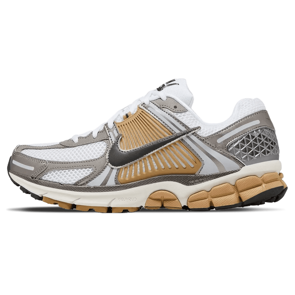 Nike Air Zoom Vomero 5 'Metallic Pewter' — UK 3 | EU 35.5 | US 3.5 — Front View