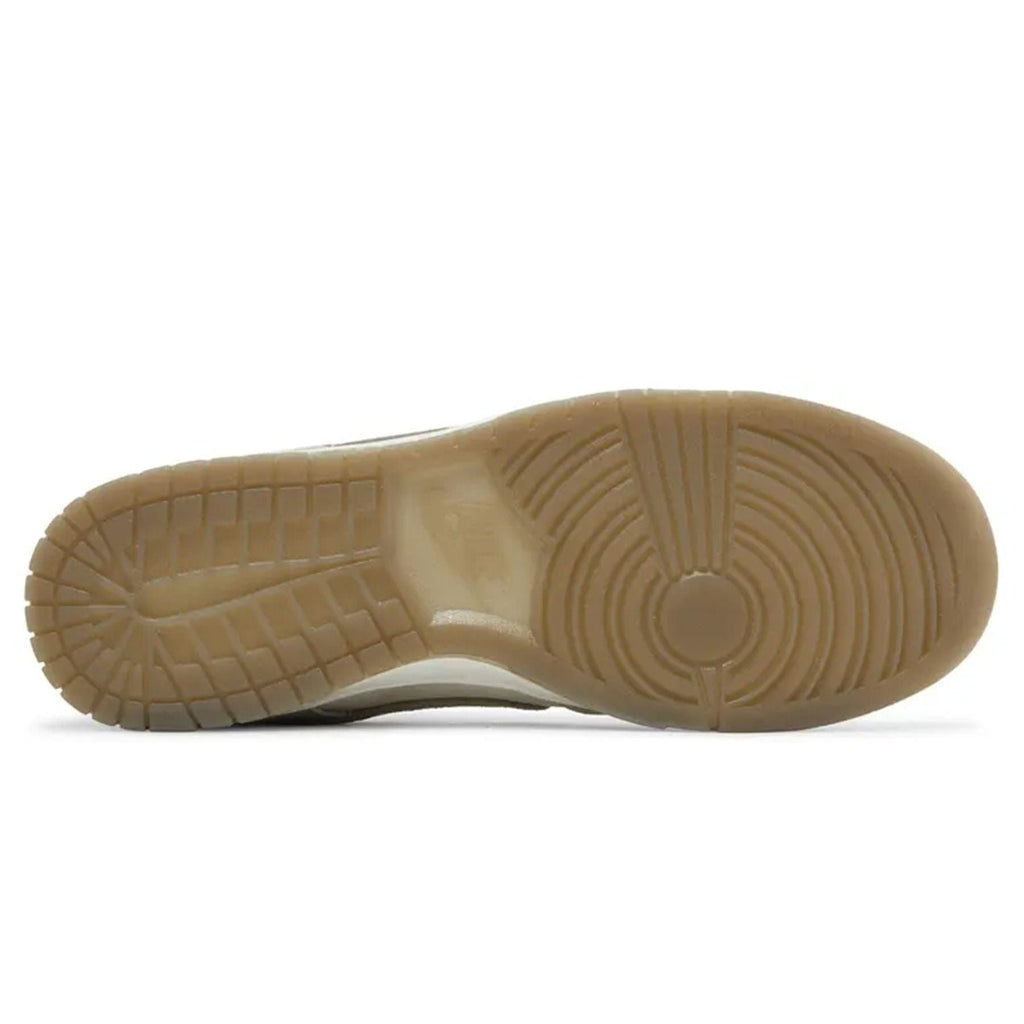 Nike Dunk Low SE 'Phantom Khaki' — UK 3 | EU 35.5 | US 3.5 — Detail View