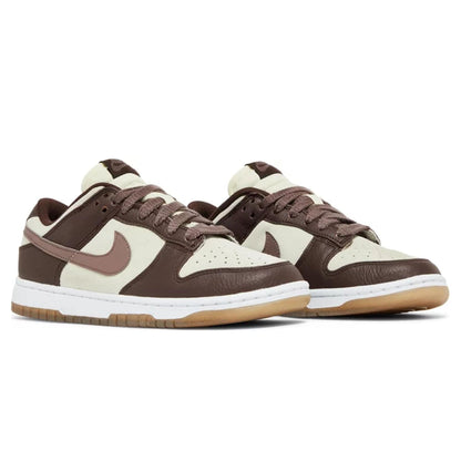 Nike Dunk Low Wmns 'Plum Eclipse' — UK 2.5 | EU 35.5 | US 5 — Back View