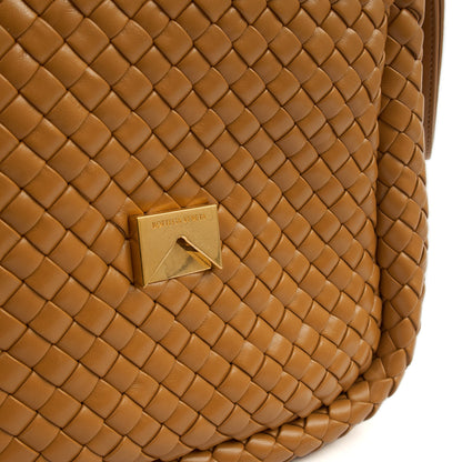 Bottega Veneta Shoulder Bag Cobble - Small in Brown, Leather — Detail View