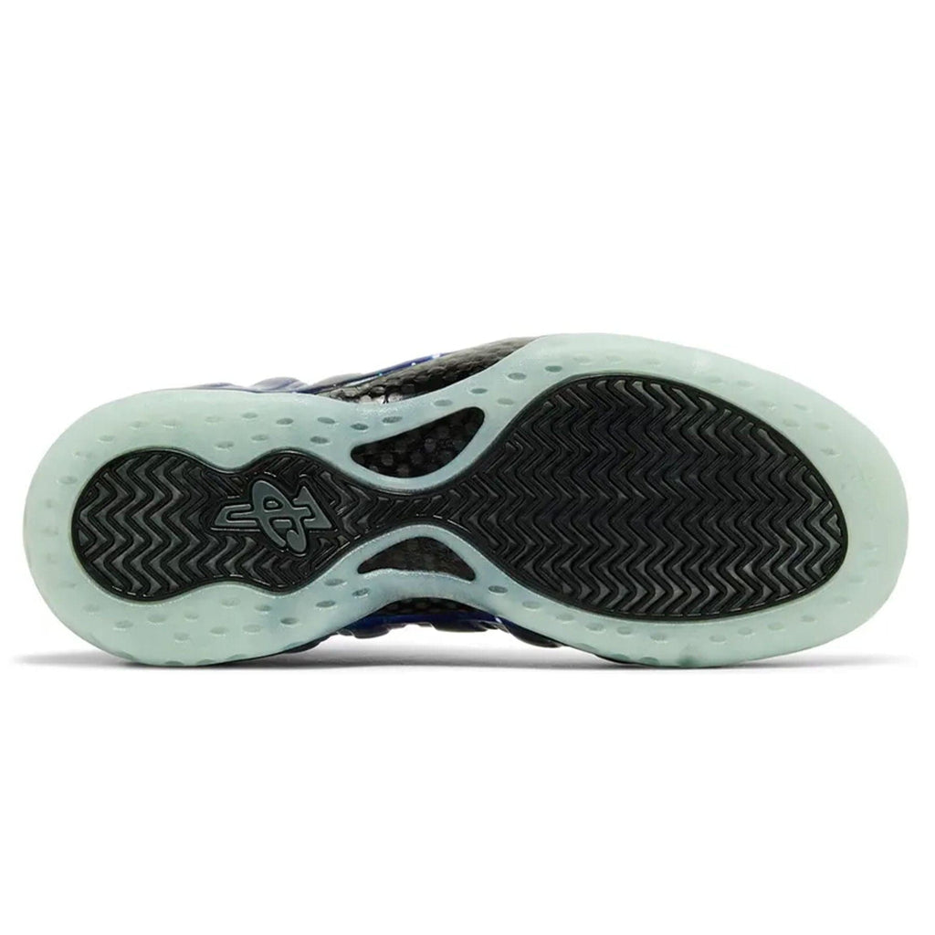 Nike Air Foamposite One 'Galaxy' — UK 3 | EU 35.5 | US 3.5 — Detail View