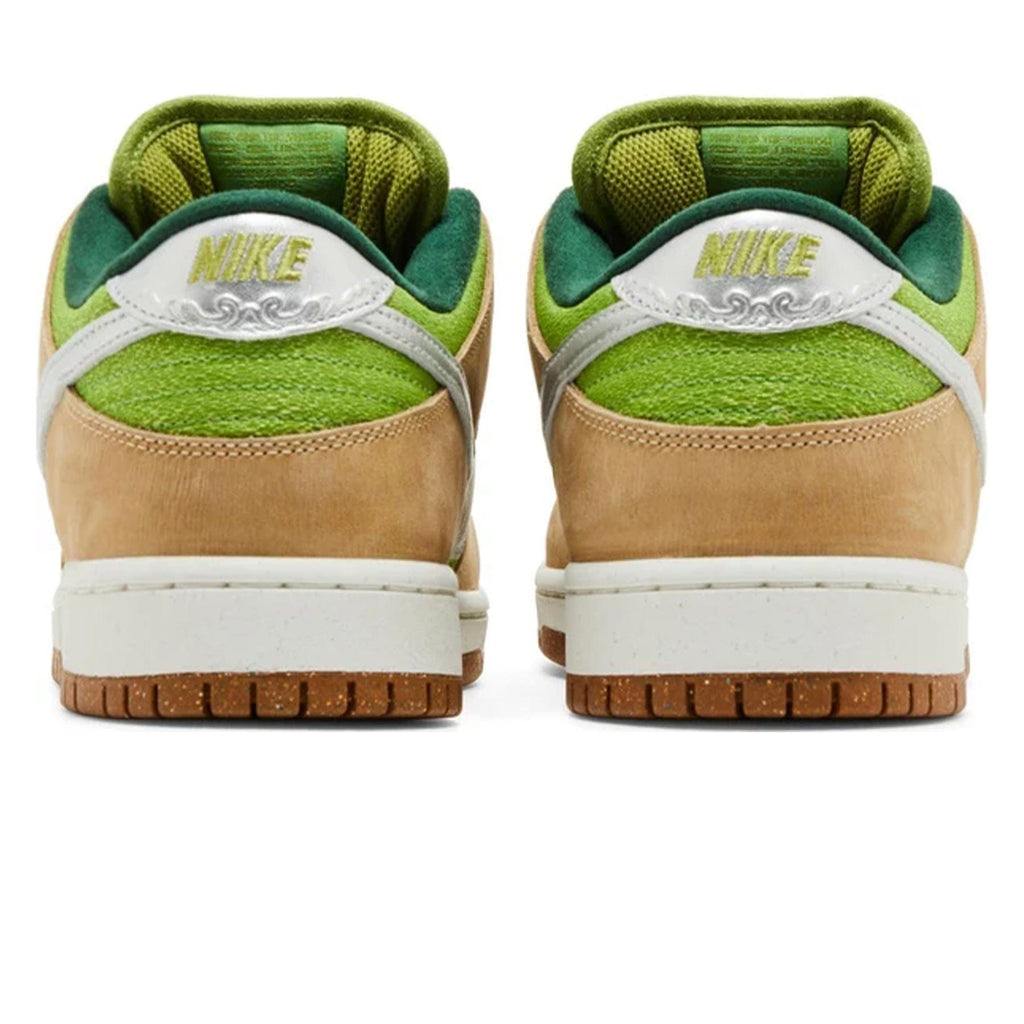 Nike Dunk Low Pro SB 'Escargot' — UK 3 | EU 35.5 | US 3.5 — Back View