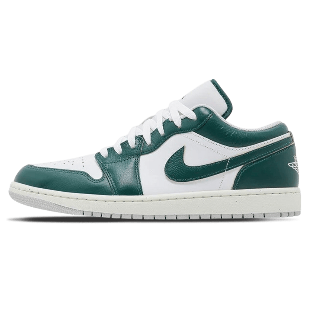Air Jordan 1 Low SE 'Oxidized Green' — UK 3 | EU 35.5 | US 3.5 — Front View