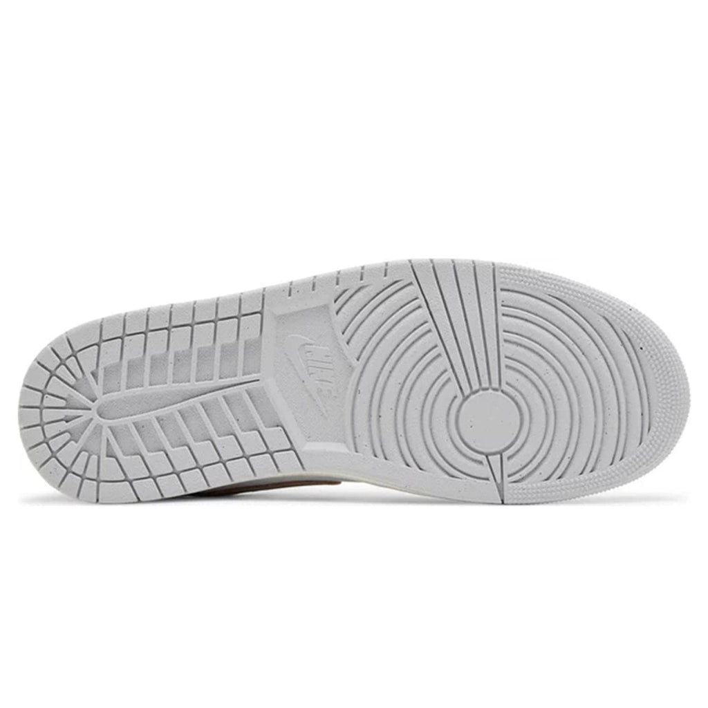 Air Jordan 1 Low SE 'Oxidized Green' — UK 3 | EU 35.5 | US 3.5 — Detail View