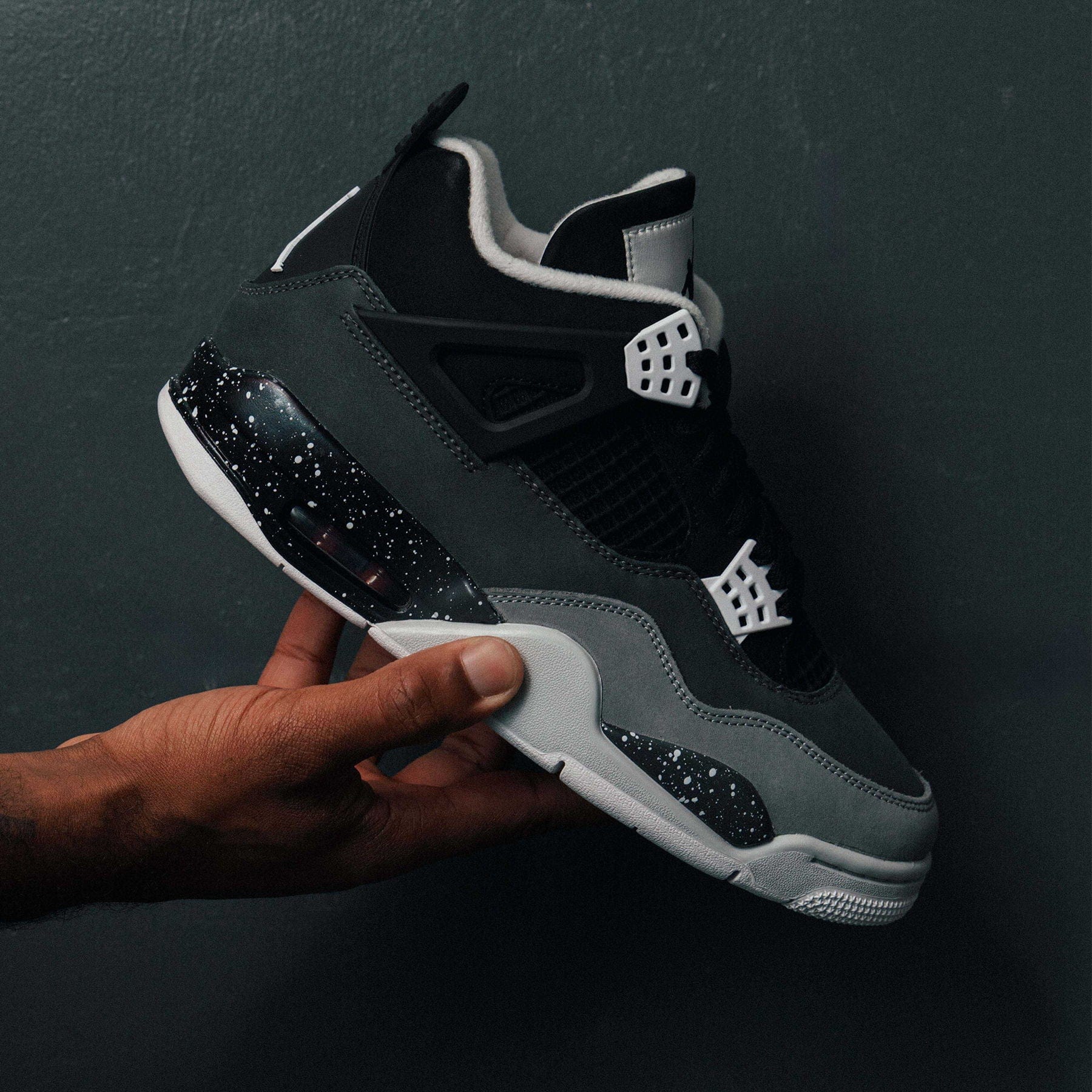 Air Jordan 4 Retro 'Fear' 2024 — UK 3 | EU 35.5 | US 3.5 — Alternate View 7