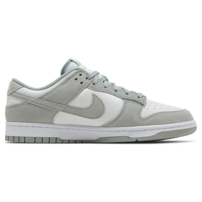 Nike Dunk Low SE 'Light Pumice' — UK 3 | EU 35.5 | US 3.5 — Side View
