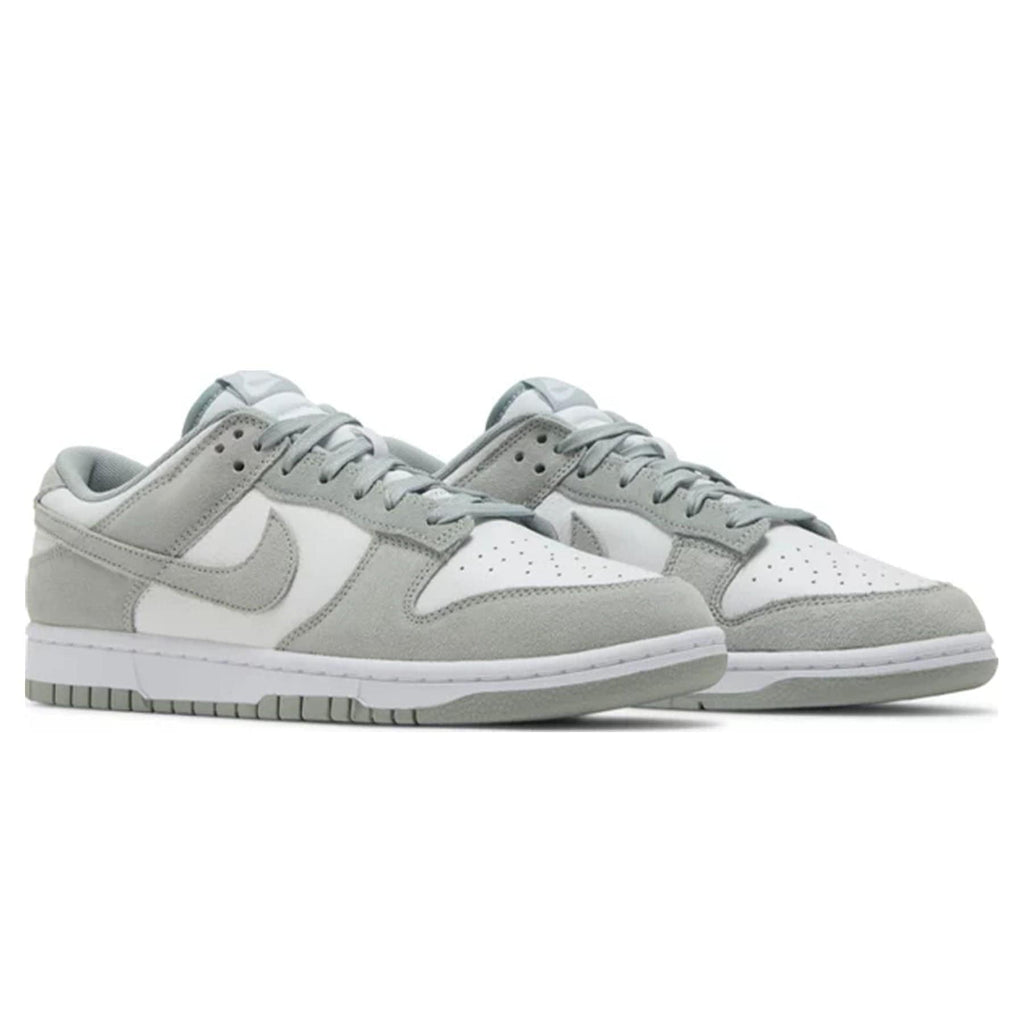 Nike Dunk Low SE 'Light Pumice' — UK 3 | EU 35.5 | US 3.5 — Back View