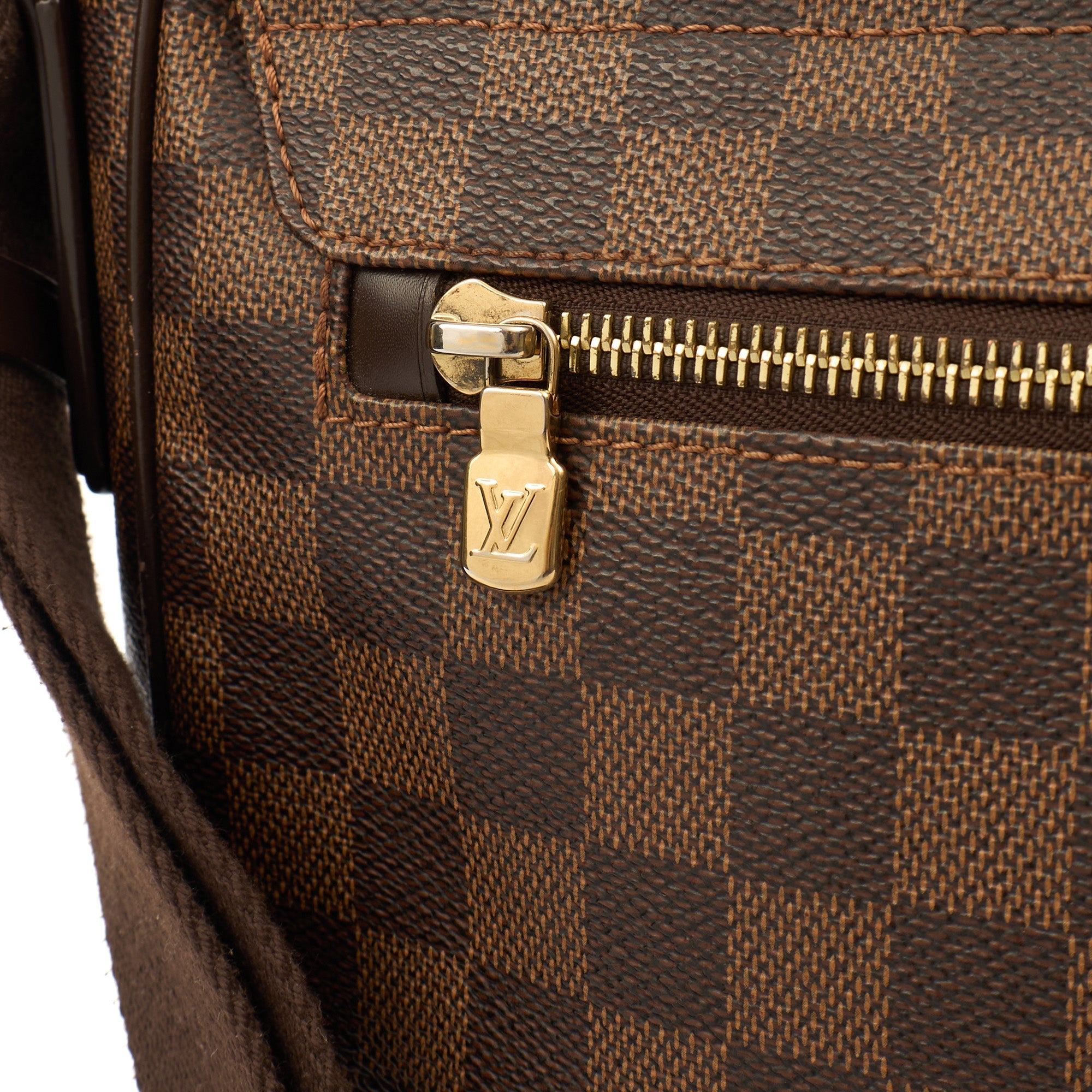 Louis Vuitton Cross Body District GM in Damier, Canvas — Lifestyle View