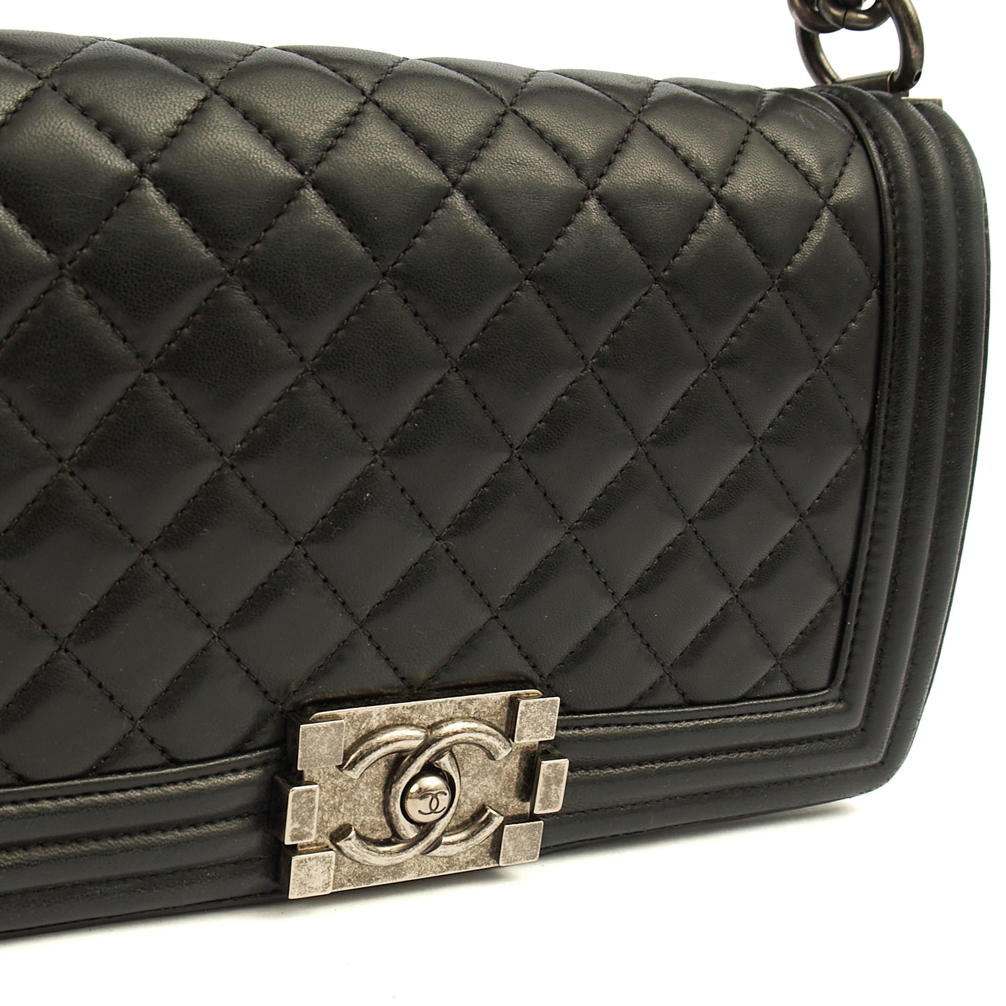 Chanel Shoulder Bag Boy - Medium in Black, Calfskin Leather — Alternate View 8