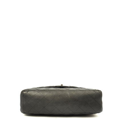 Chanel Shoulder Bag Classic Single Flap - Maxi in Black, Lambskin Leather — Top View