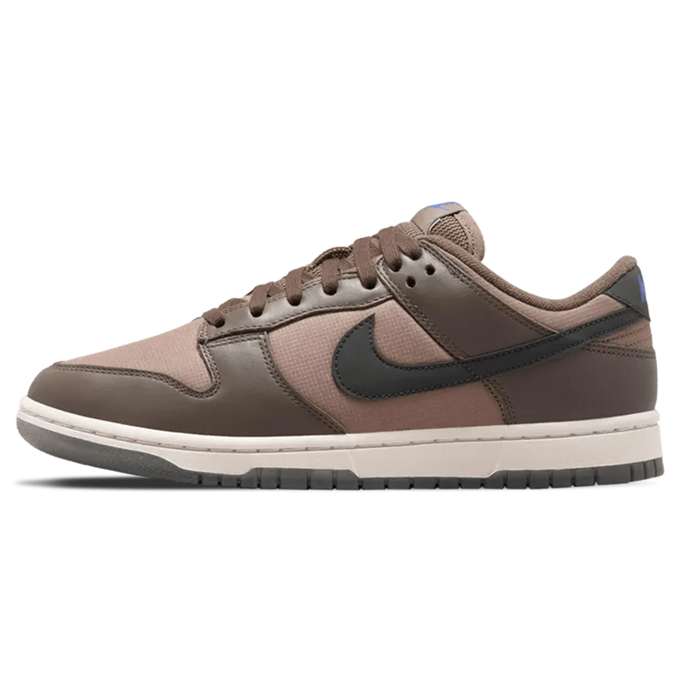 Nike Dunk Low Wmns 'Mink Brown' — UK 2.5 | EU 35.5 | US 5 — Front View