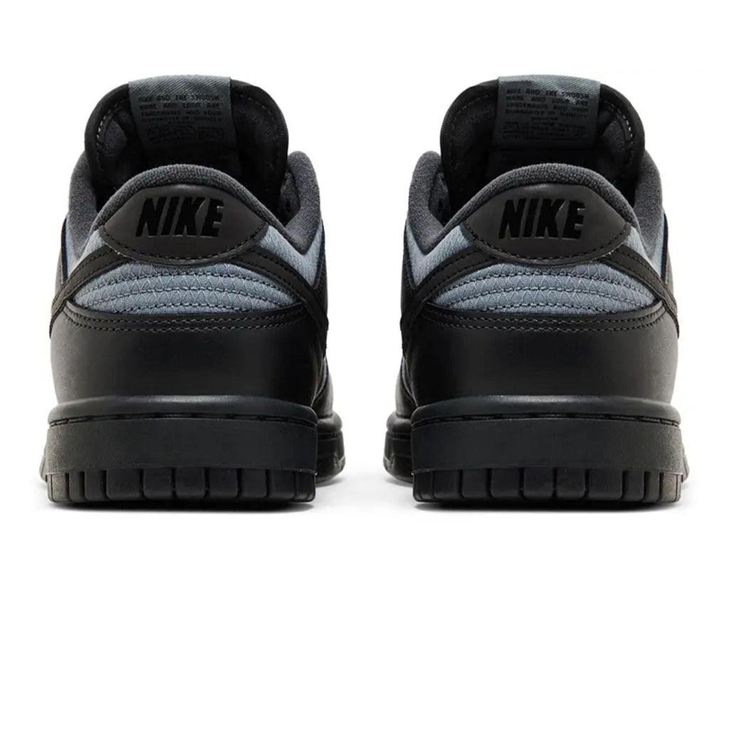 Nike Dunk Low SE 'Off Noir Smoke Grey' — UK 3 | EU 35.5 | US 3.5 — Top View