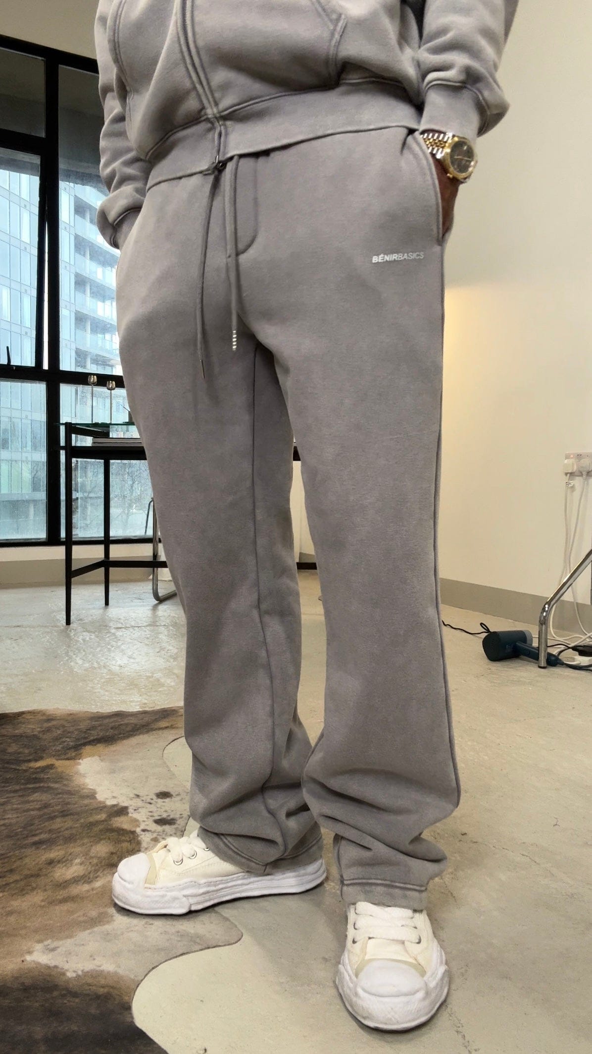 Bénir Club Basics Jogger - Charcoal — XS — Side View