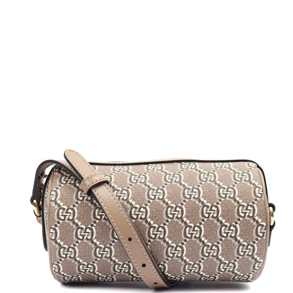 Gucci Cross Body Shoulder Bag in GG Supreme, Leather — Front View