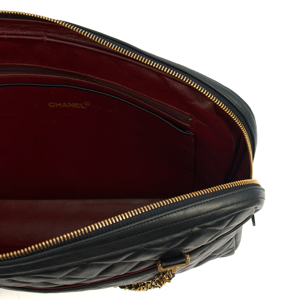 Chanel Tote Vintage Tote in Black, Lambskin Leather — Alternate View 8