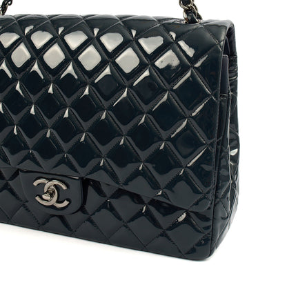 Chanel Shoulder Bag Classic - Maxi in Navy, Patent Leather — Alternate View 7