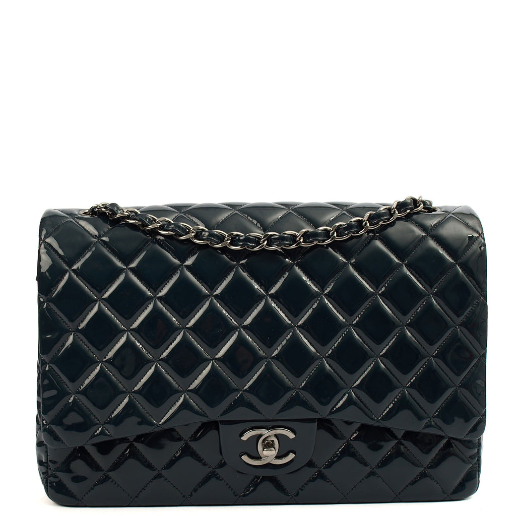 Chanel Shoulder Bag Classic - Maxi in Navy, Patent Leather — Front View