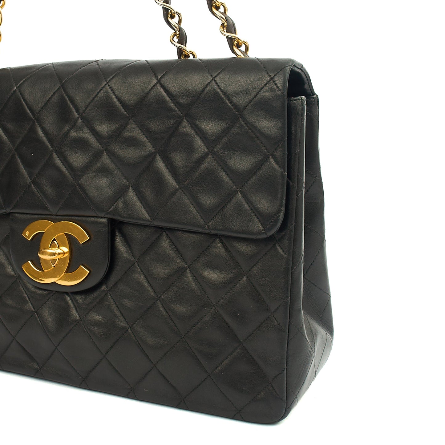 Chanel Shoulder Bag Maxi Jumbo XL in Black, Lambskin Leather — Alternate View 18