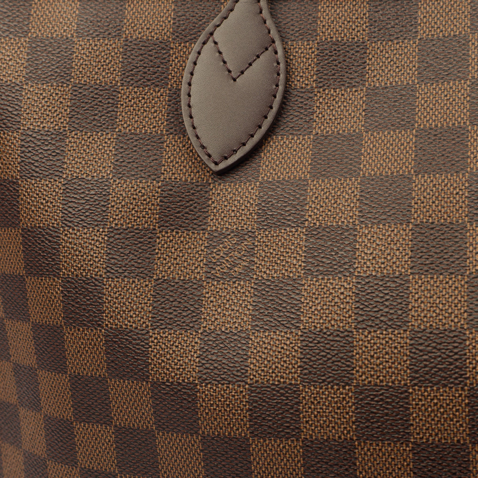 Louis Vuitton Tote Neverfull GM in Damier, Canvas — Alternate View 23