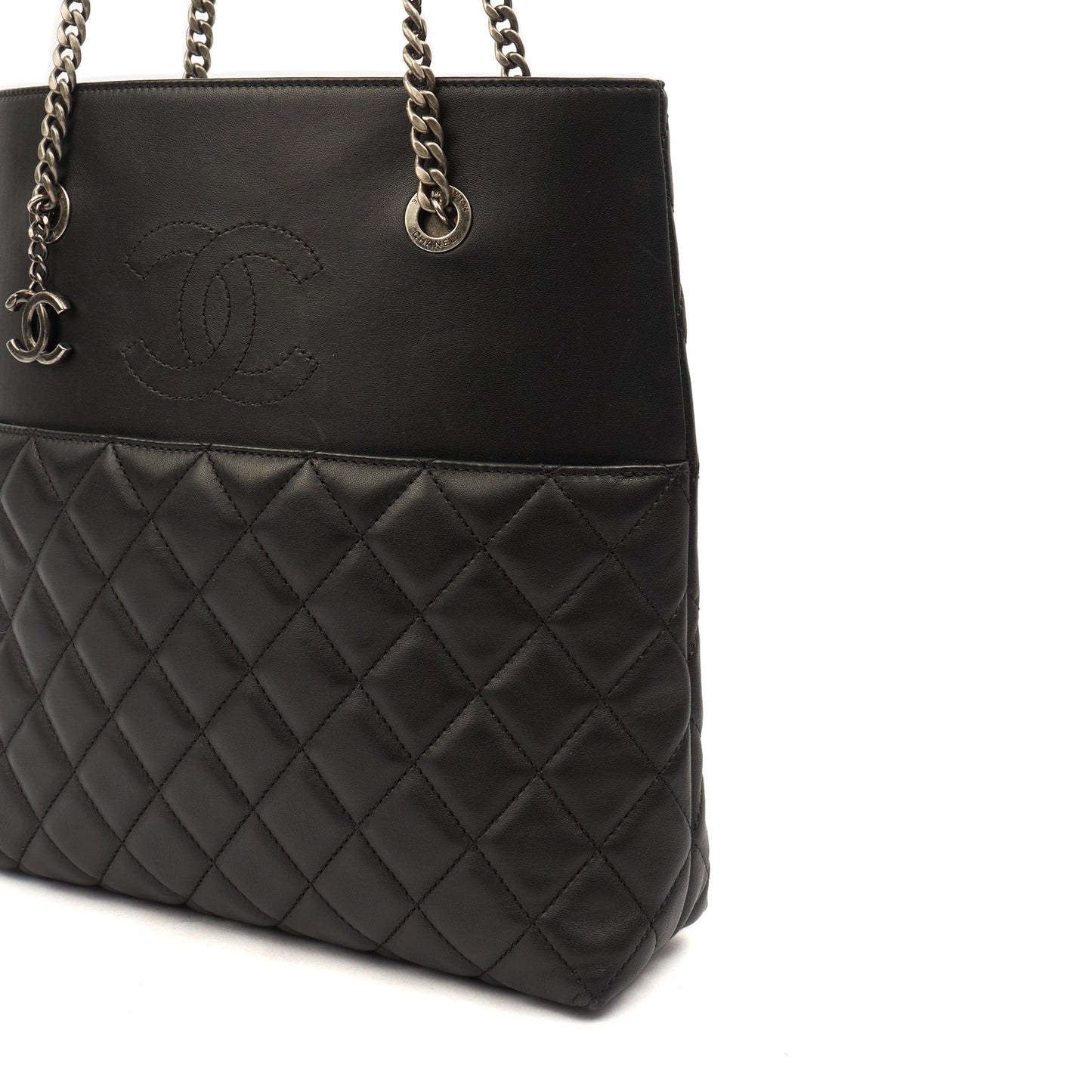 Chanel Tote Tote in Black, Lambskin Leather — Lifestyle View