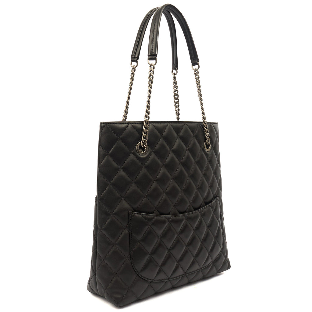 Chanel Tote Tote in Black, Lambskin Leather — Alternate View 11