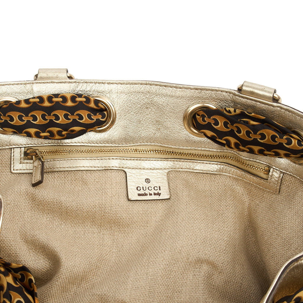 Gucci Tote Shoulder Bag in Neutral, Other — Detail View