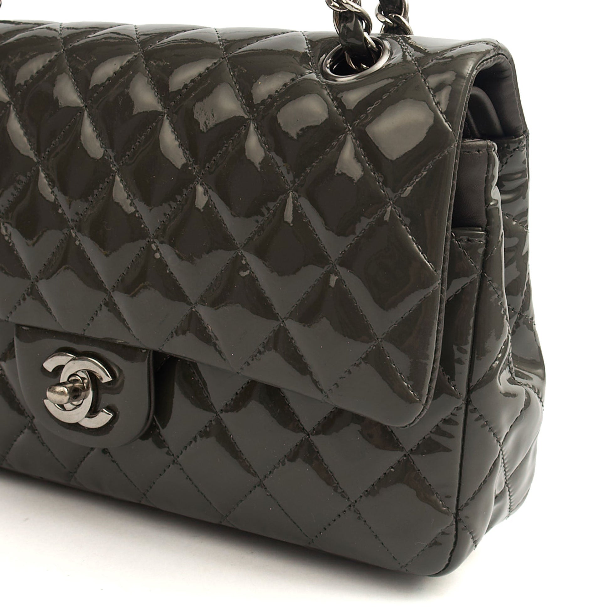 Chanel Shoulder Bag Classic Double Flap - Medium in Grey, Patent Leather — Alternate View 9
