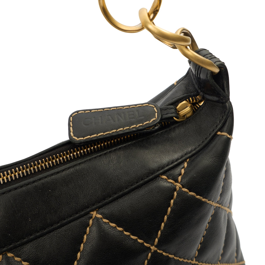Chanel Shoulder Bag Shoulder Bag in Black, Lambskin Leather — Alternate View 7